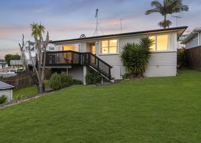  at 60 Lauderdale Road, Birkdale, Auckland