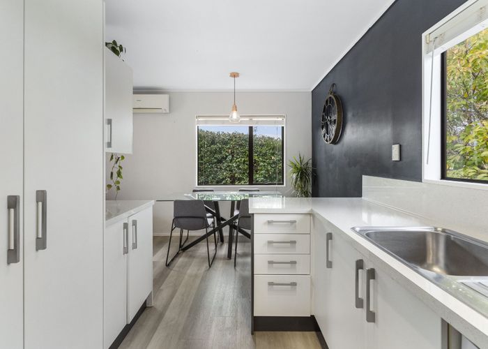  at 24 Bayside Avenue, Te Atatu Peninsula, Auckland