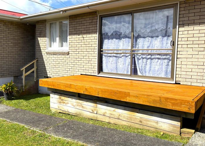  at 93 Hendry Avenue, Hillsborough, Auckland City, Auckland
