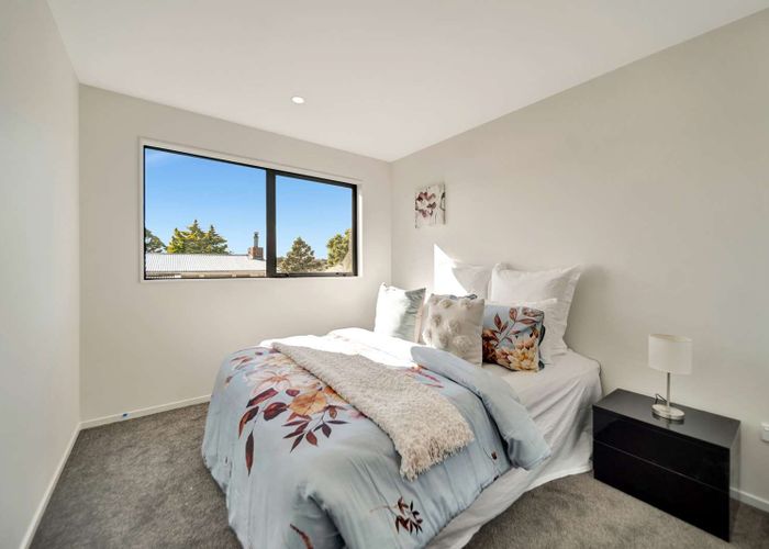  at 18/106 triangle Road, Massey, Waitakere City, Auckland