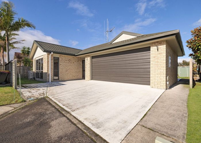  at 16/100 Millers Road, Brookfield, Tauranga, Bay Of Plenty
