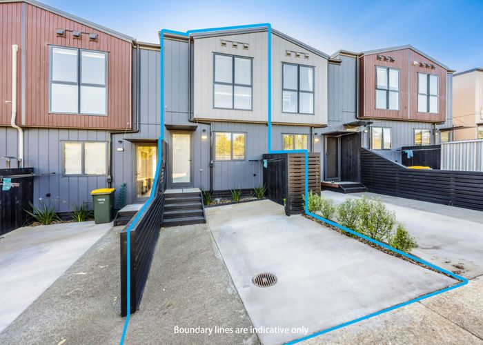  at 34 Salvia Lane, Flat Bush, Manukau City, Auckland