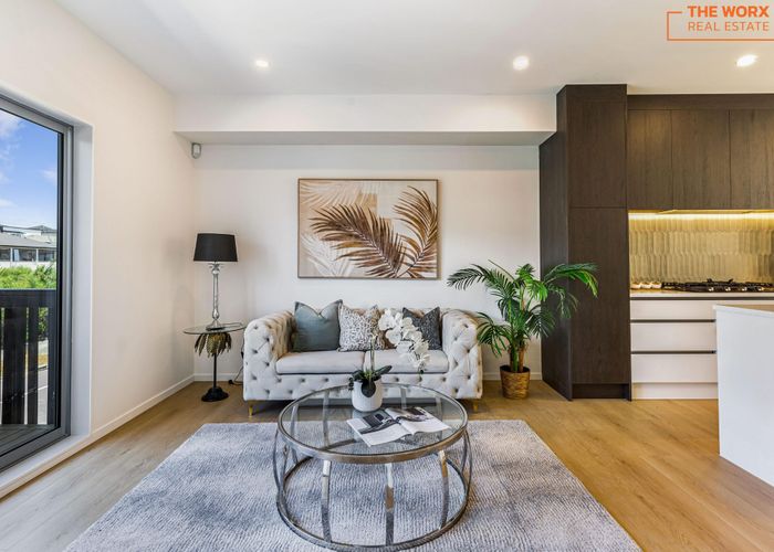  at 37 Lawson Creek Street, Massey, Waitakere City, Auckland