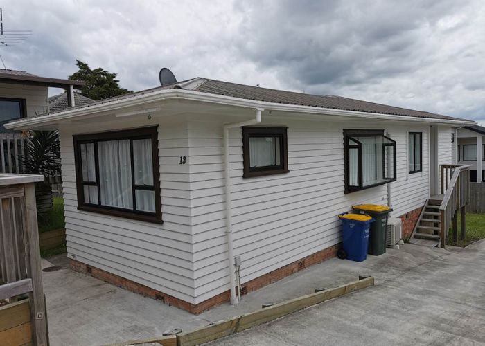  at 13 Barron Drive, Green Bay, Waitakere City, Auckland