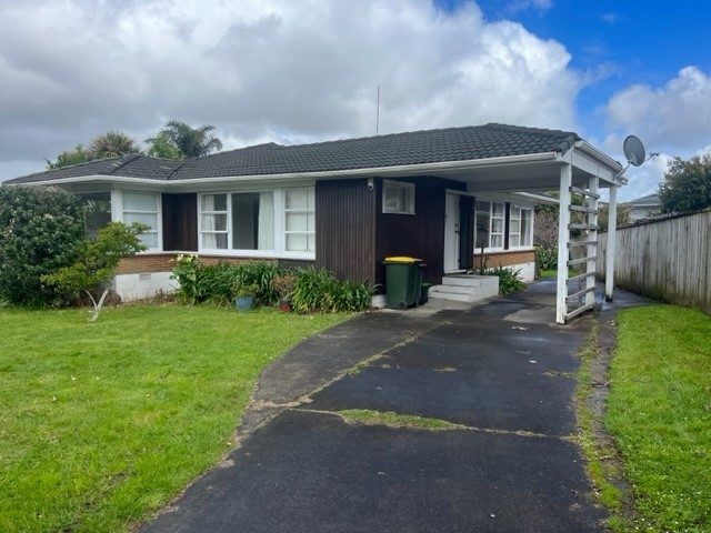  at 4 Cromdale Avenue, Highland Park, Manukau City, Auckland