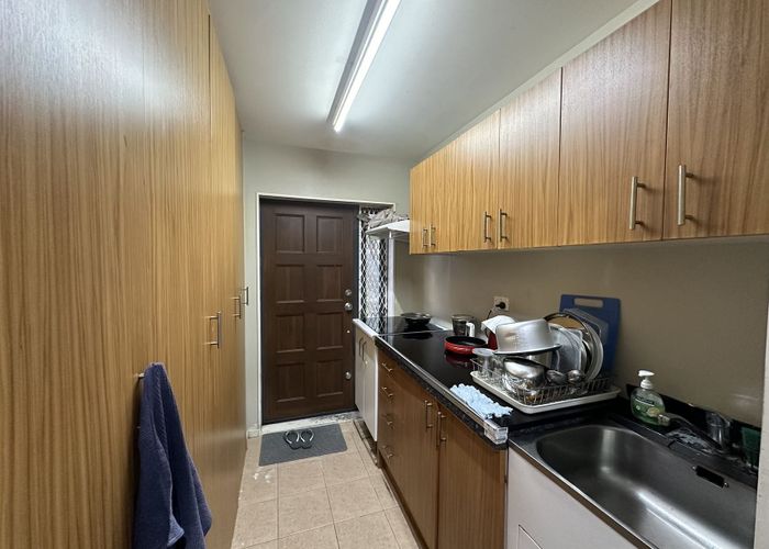  at 7/325 Mount Albert Road, Mount Roskill, Auckland City, Auckland