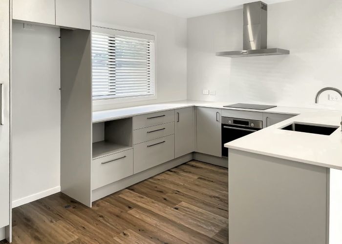  at 4/9 Main Road, Wainuiomata, Lower Hutt, Wellington