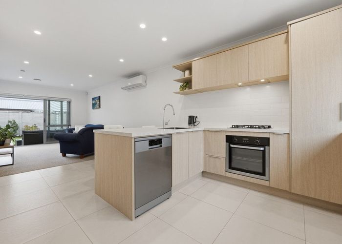  at 14 Adlam Lane, Conifer Grove, Papakura, Auckland