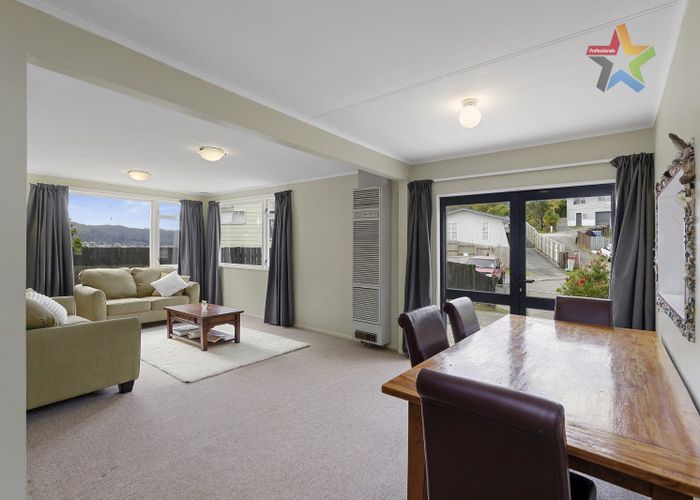  at 5 Tyrone Grove, Wainuiomata, Lower Hutt