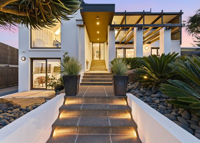  at 670 Papamoa Beach Road, Papamoa Beach, Tauranga, Bay Of Plenty