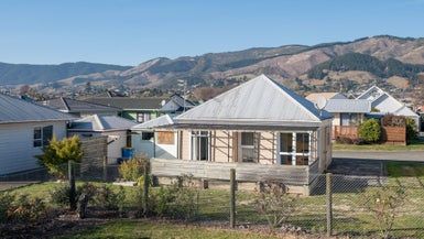  at 7 Ashcroft Place, Richmond