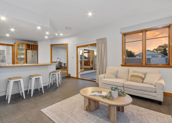  at 2 Spring Grove Street, Spreydon, Christchurch