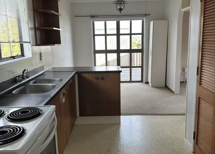  at Highland Park, Manukau City, Auckland