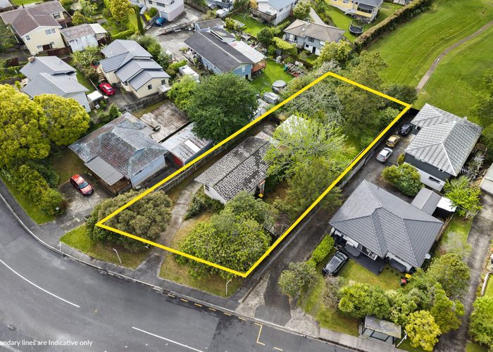  at 11 Juniper Road, Sunnynook, North Shore City, Auckland