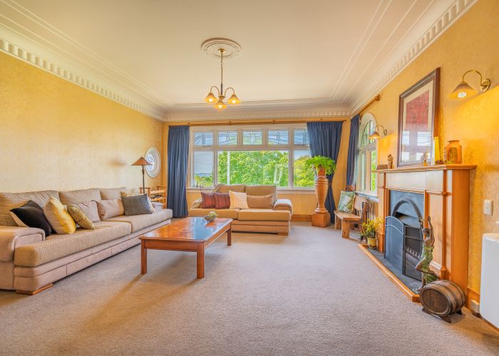  at 1 Ross Street, Roslyn, Dunedin