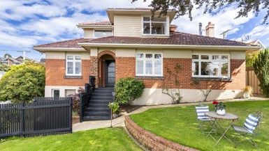  at 21 Leven Street, Roslyn, Dunedin