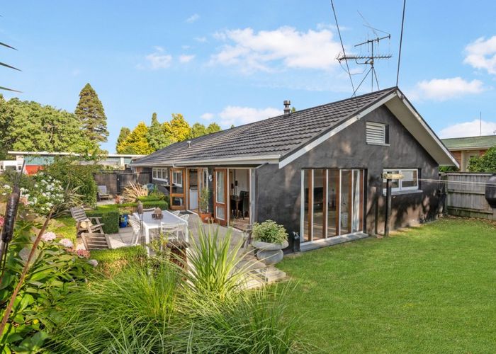 Free property data for 534 Devonport Road, Tauranga South, Tauranga