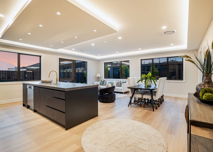  at 389 Te Taruna Drive, Milldale, Rodney, Auckland