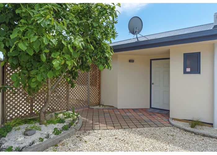  at 100B Parkers Road, Tahunanui, Nelson