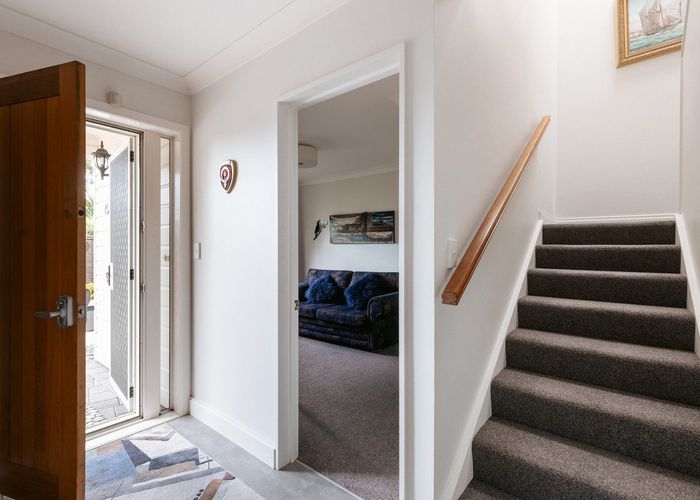  at 1/18 Garden Place, Tauranga South, Tauranga