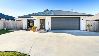  at 5 Monarch Drive, Ashhurst, Ashhurst