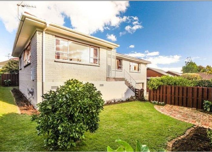 at 2/47 Turama Road, Royal Oak, Auckland City, Auckland