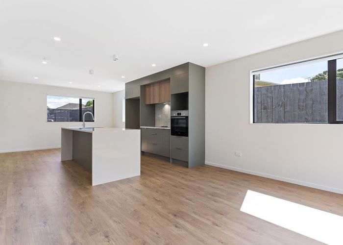  at 5A Claymore Street, Manurewa, Manukau City, Auckland