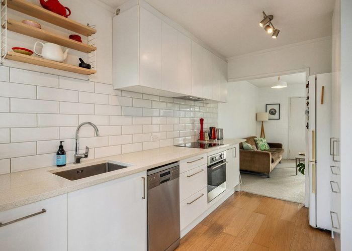  at 1/21 Finch Street, Western Springs, Auckland City, Auckland