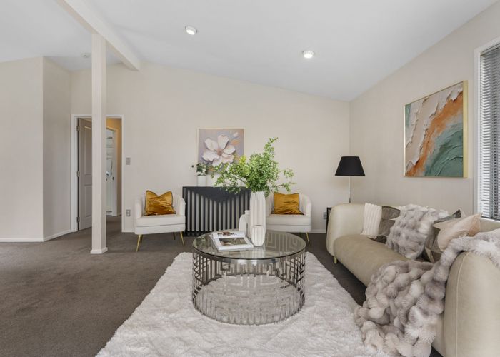  at 6A Addis Place, Shelly Park, Manukau City, Auckland