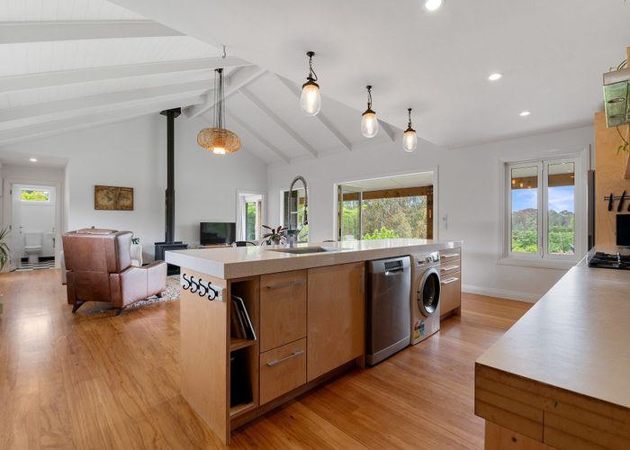  at 4/142 Mapara Road, Acacia Bay, Taupo