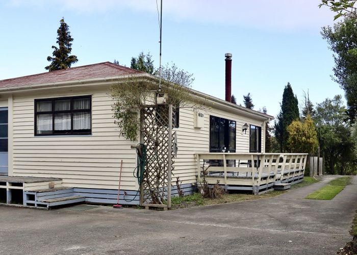 Free property data for 60 Kiwi Road, Taihape homes.co.nz