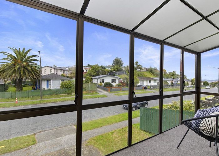  at 253 Major Drive, Kelson, Lower Hutt, Wellington
