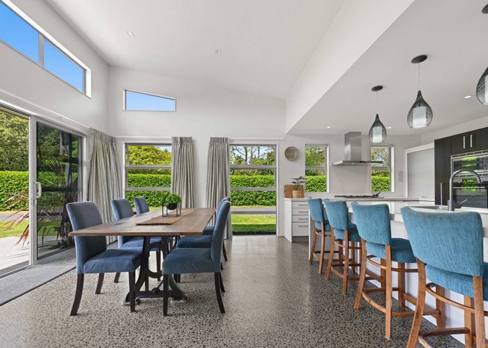 at 43 Oaktree Lane, Flagstaff, Hamilton