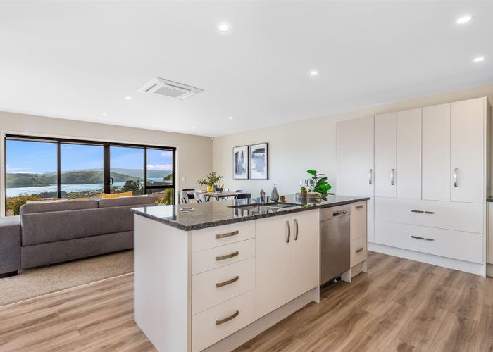  at 9 Glenorchy Way, Aotea, Porirua