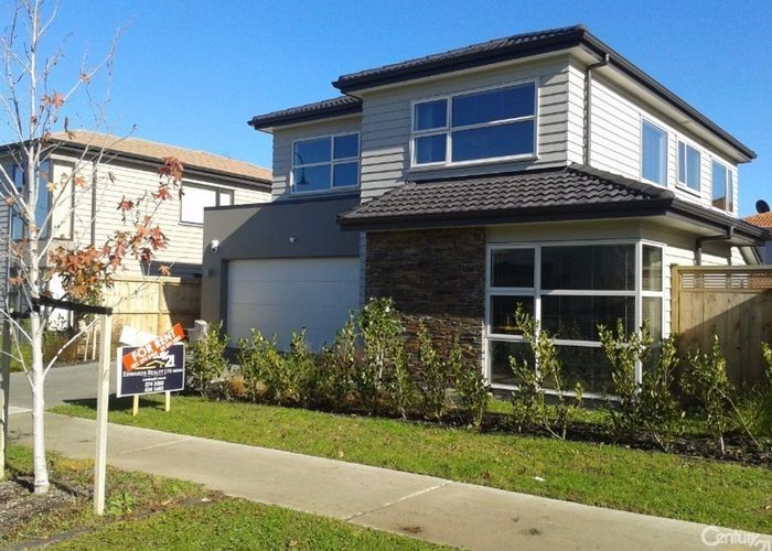  at 5 Lorenzo Way, Flat Bush, Manukau City, Auckland