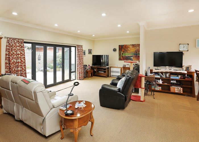  at 140 King Street, Windsor, Invercargill