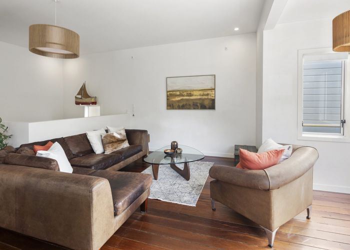  at 26 Jackson Street, Island Bay, Wellington