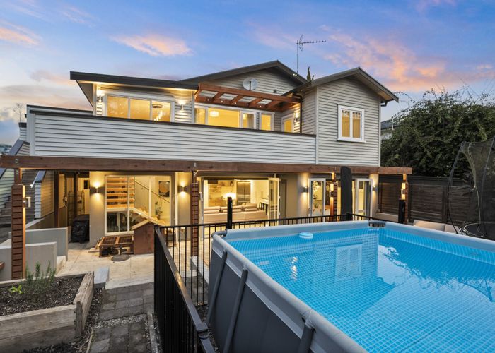  at 12 Norgrove Avenue, Mount Albert, Auckland