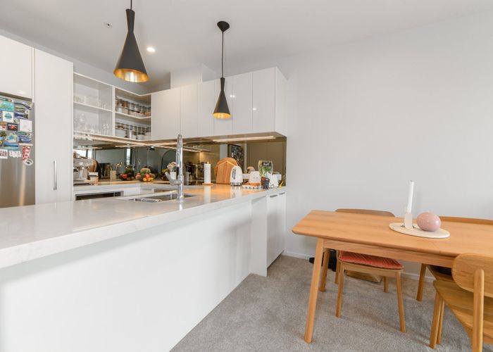  at 324/27 Enfield Street, Mount Eden, Auckland City, Auckland