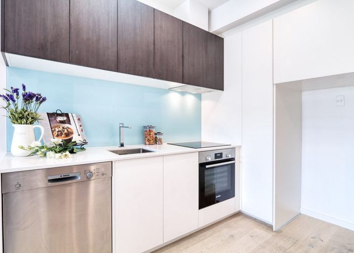  at 19 Rawene Road, Birkenhead, North Shore City, Auckland