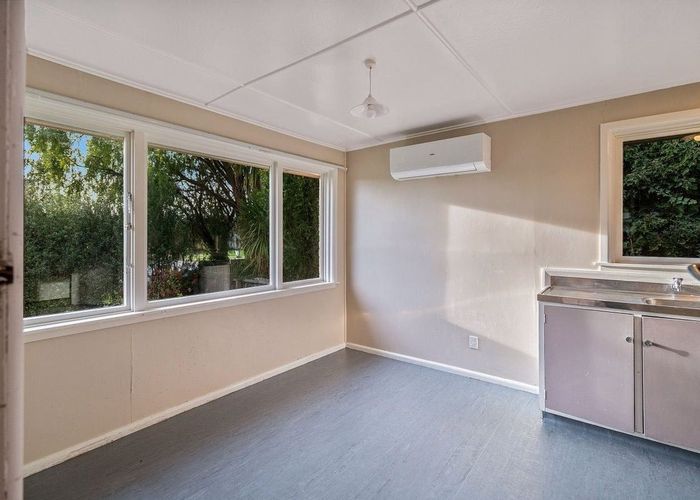  at 17 Leicester Crescent, Hoon Hay, Christchurch City, Canterbury