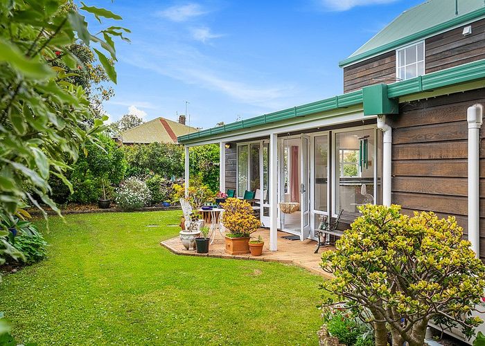  at 3/2 Arabi Street, Sandringham, Auckland