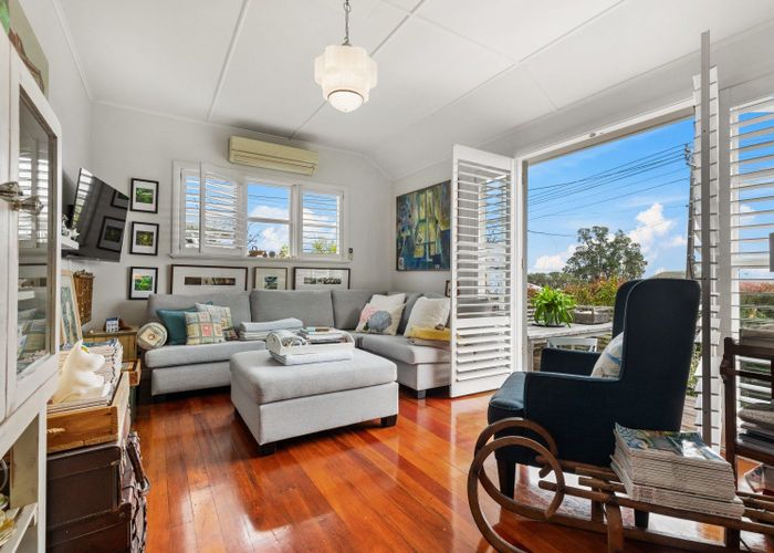  at 33 Aramoana Avenue, Devonport, Auckland