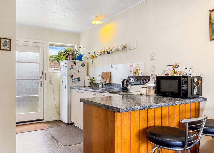  at 2/22 Clive Street, Phillipstown, Christchurch