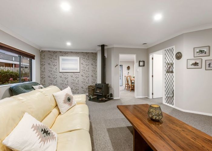  at 39 Kilimanjaro Drive, Northpark, Manukau City, Auckland