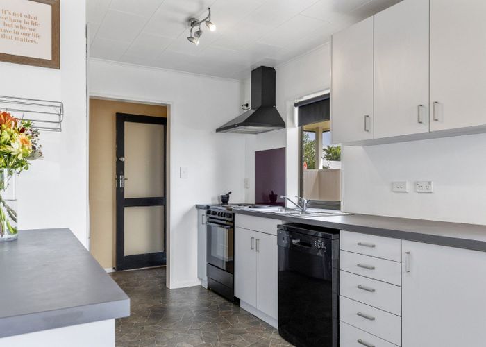  at 30 Frederick Street, Two Mile Bay, Taupo, Waikato