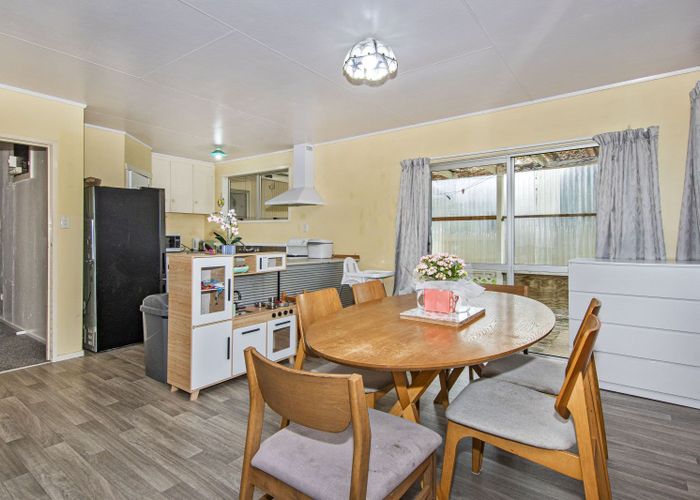  at 3 Rose Place, Kamo, Whangarei