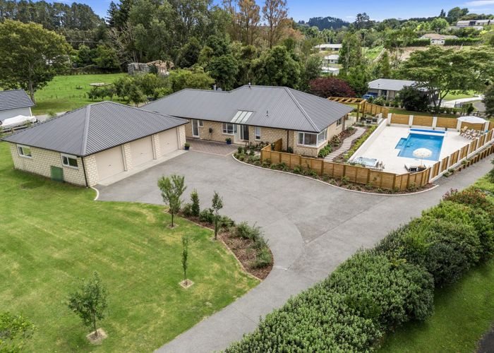  at 98A Munro Road, Tauranga