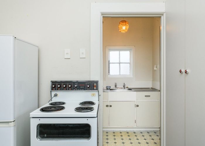  at 6 Joseph Street, West End, Palmerston North