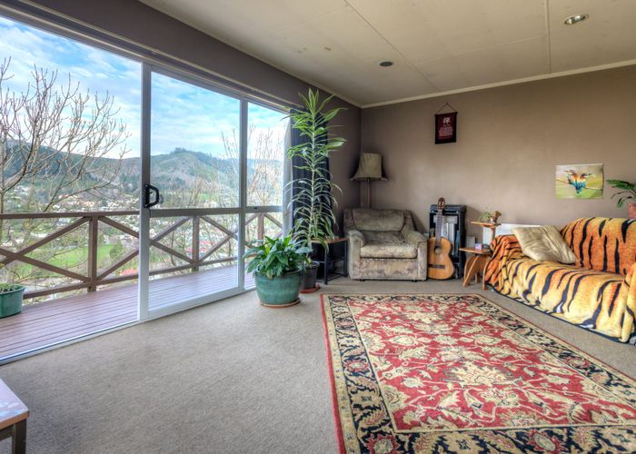  at 9 Montreal Road, Washington Valley, Nelson
